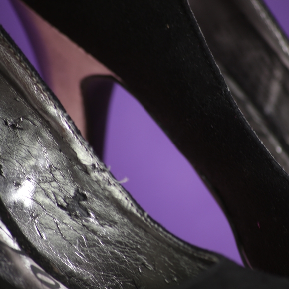 Material Girl - Picture 5 of 5